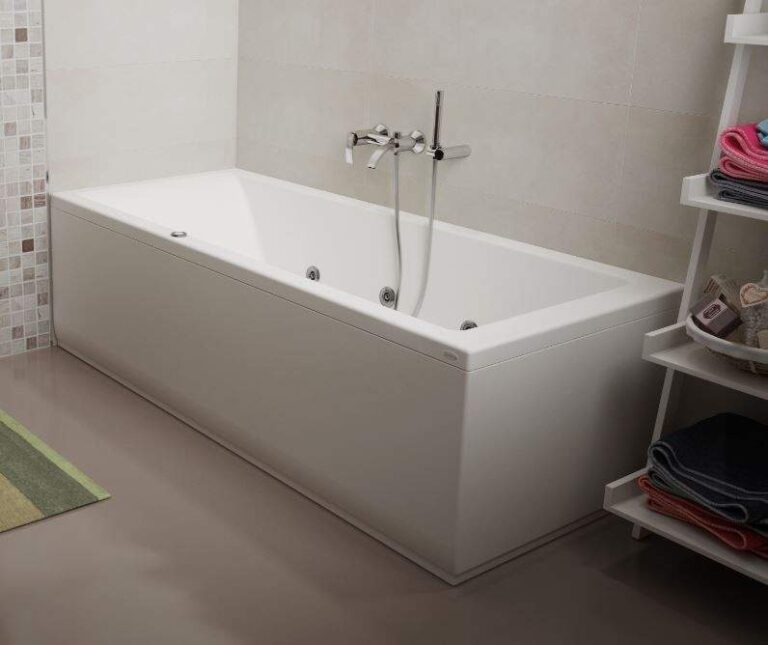 rectangular-whirlpool-bathtub-jacuzzi-silk